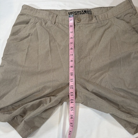 Hook & Tackle Performance Outfitters Shorts Men Size 38 Tan Lightweight Stretch - Picture 7 of 10